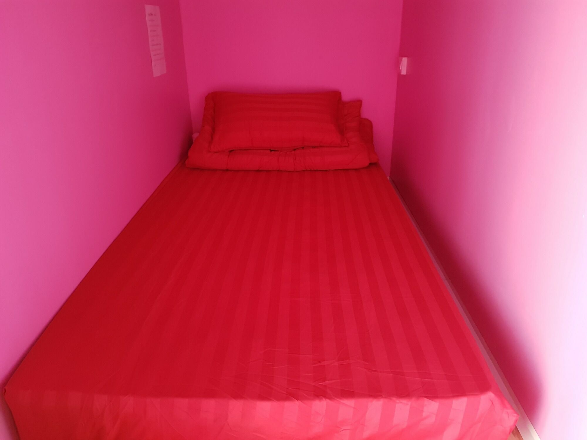 Pattaya Hostel Stay Inn Eksteriør bilde
